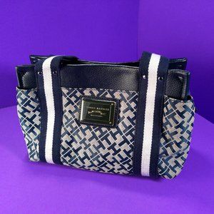 Tommy Hilfiger Monogram Purse